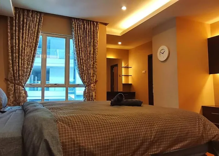 Klcc Luxurious 2 Floors Homestay 5Br For 15Pax