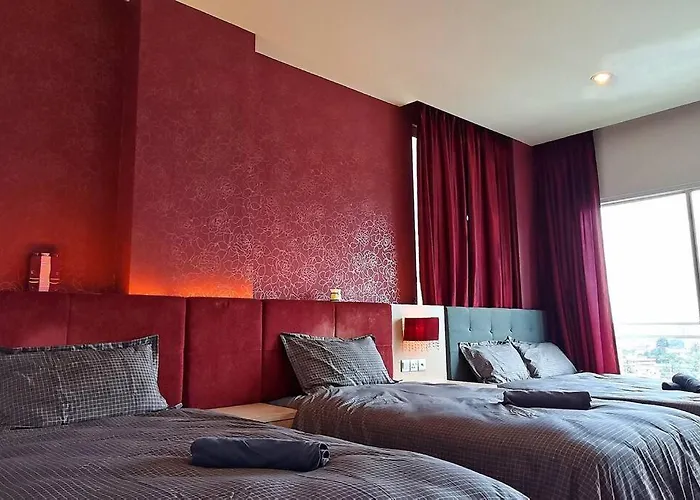 Klcc Luxurious 2 Floors Homestay 5Br For 15Pax